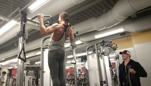 Brendon Smith doing pull-ups