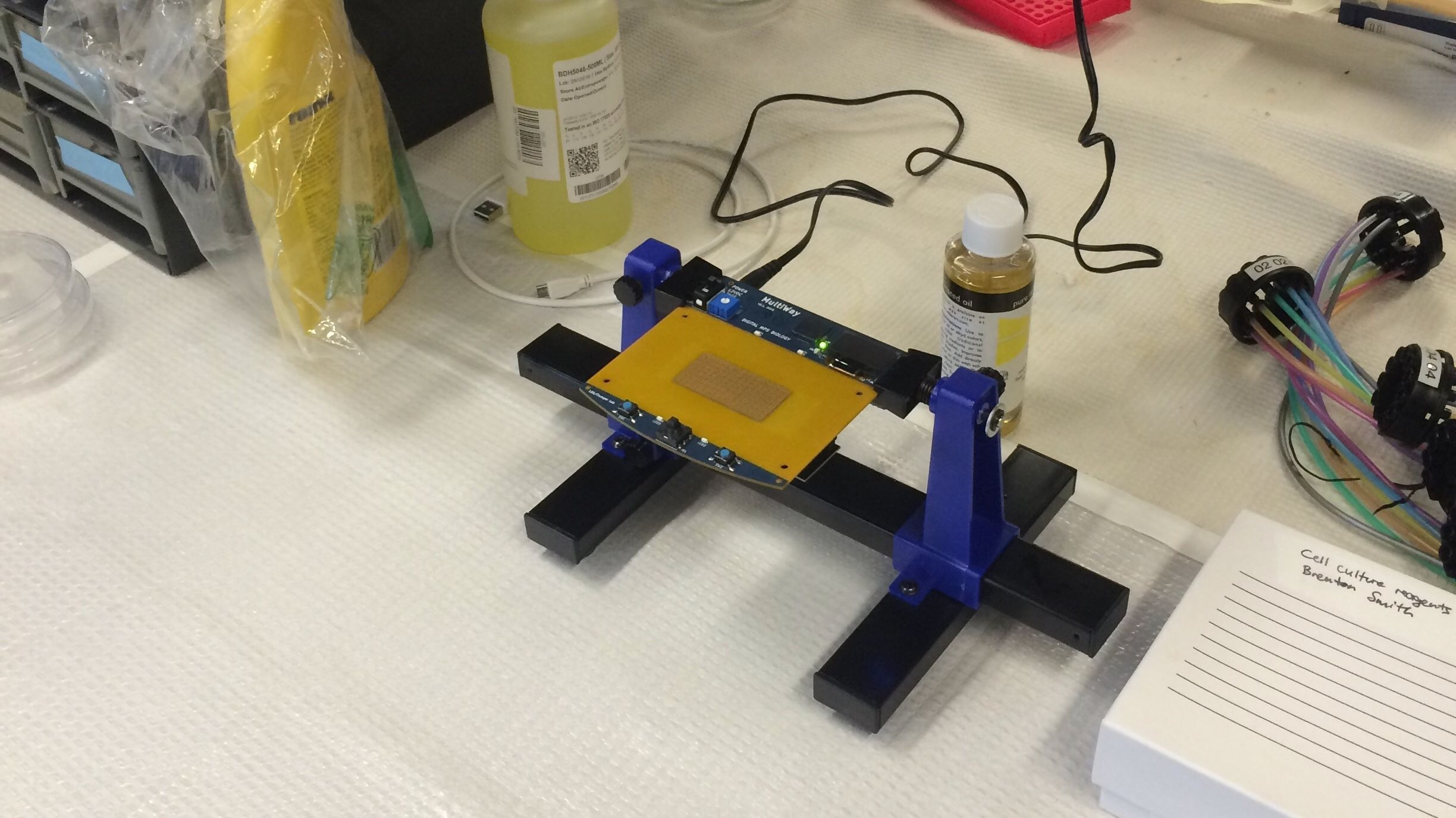 Image of digital microfluidic electrowetting device setup from postdoc MIT collaboration